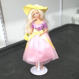 1995 Avon Spring Blossom Barbie Doll